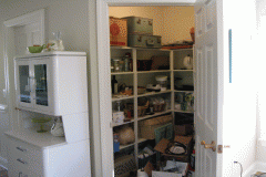 WALK IN PANTRY